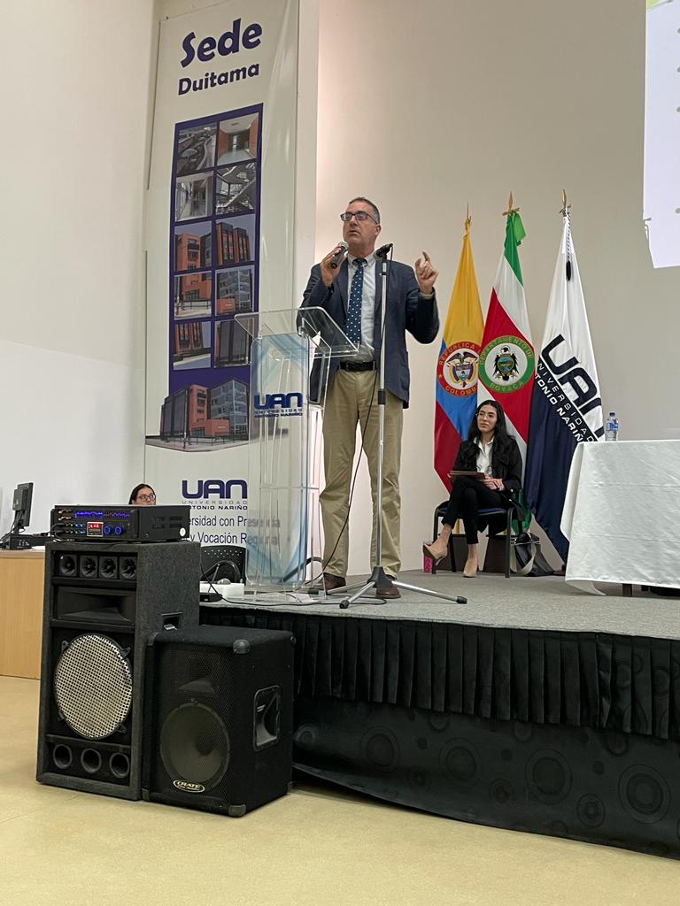 Estancia del Dr. Cano Paños en Colombia en el marco del Proyecto SuCCESS de la Unión Europea